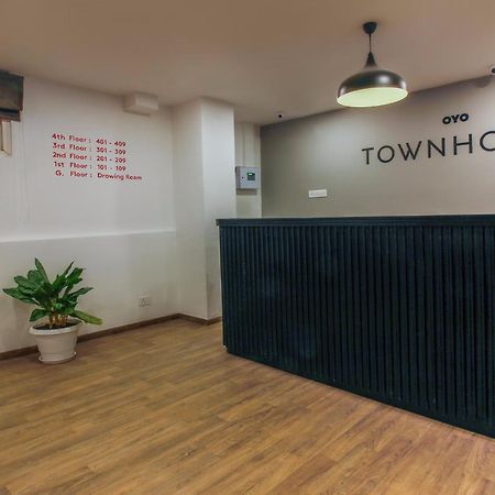 Townhouse White Ridge Shivam Road Hotel Lālāguda Exterior photo