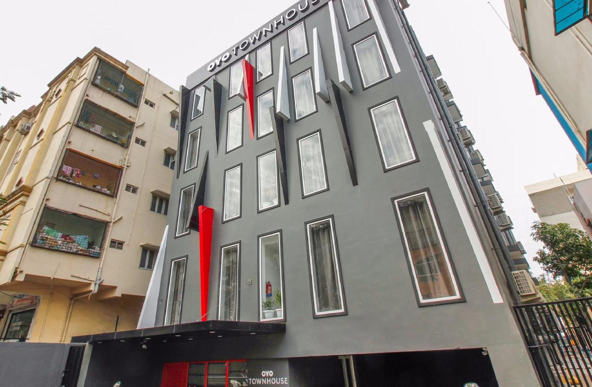 Townhouse White Ridge Shivam Road Hotel Lālāguda Exterior photo